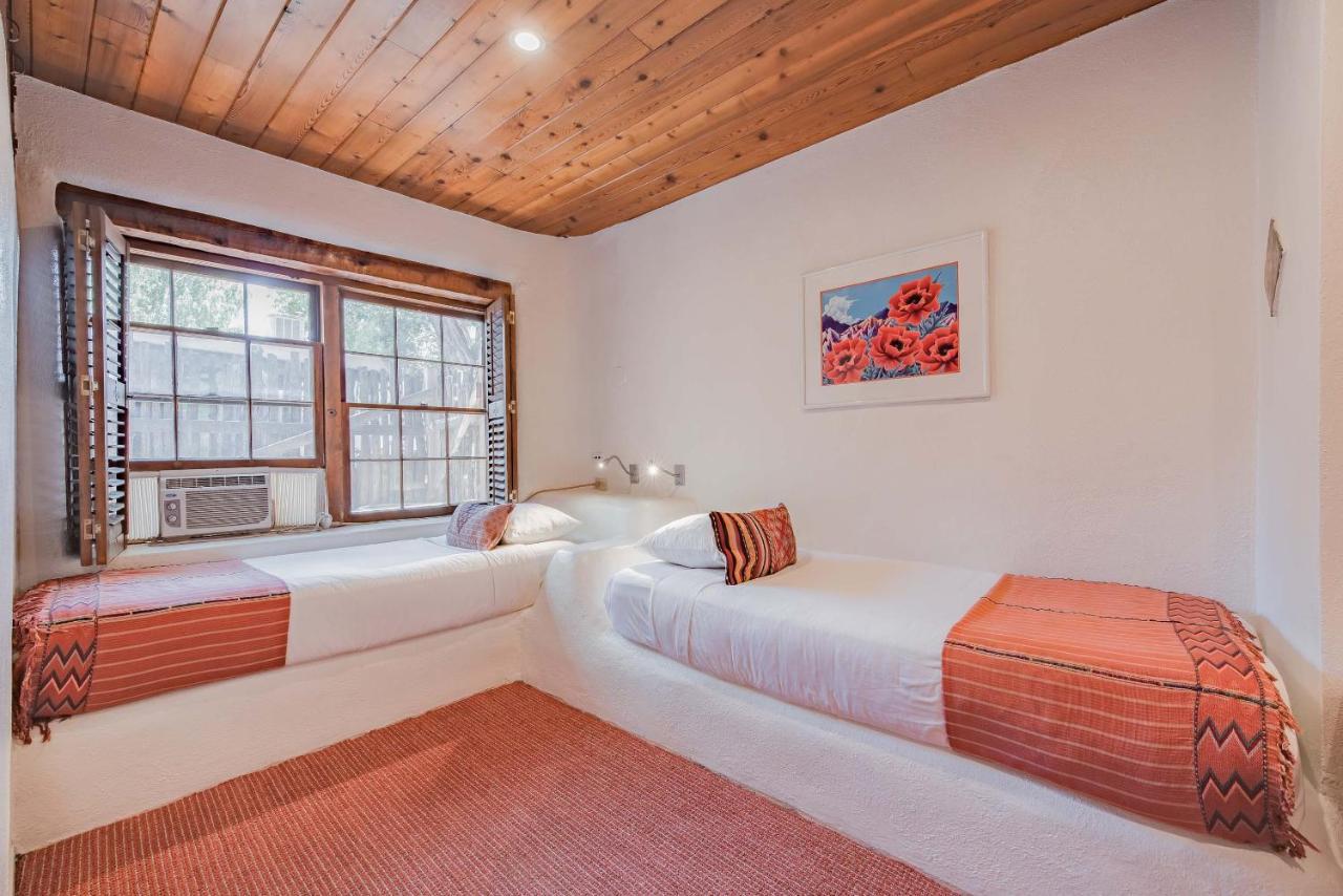 The Historic Taos Inn Exterior photo