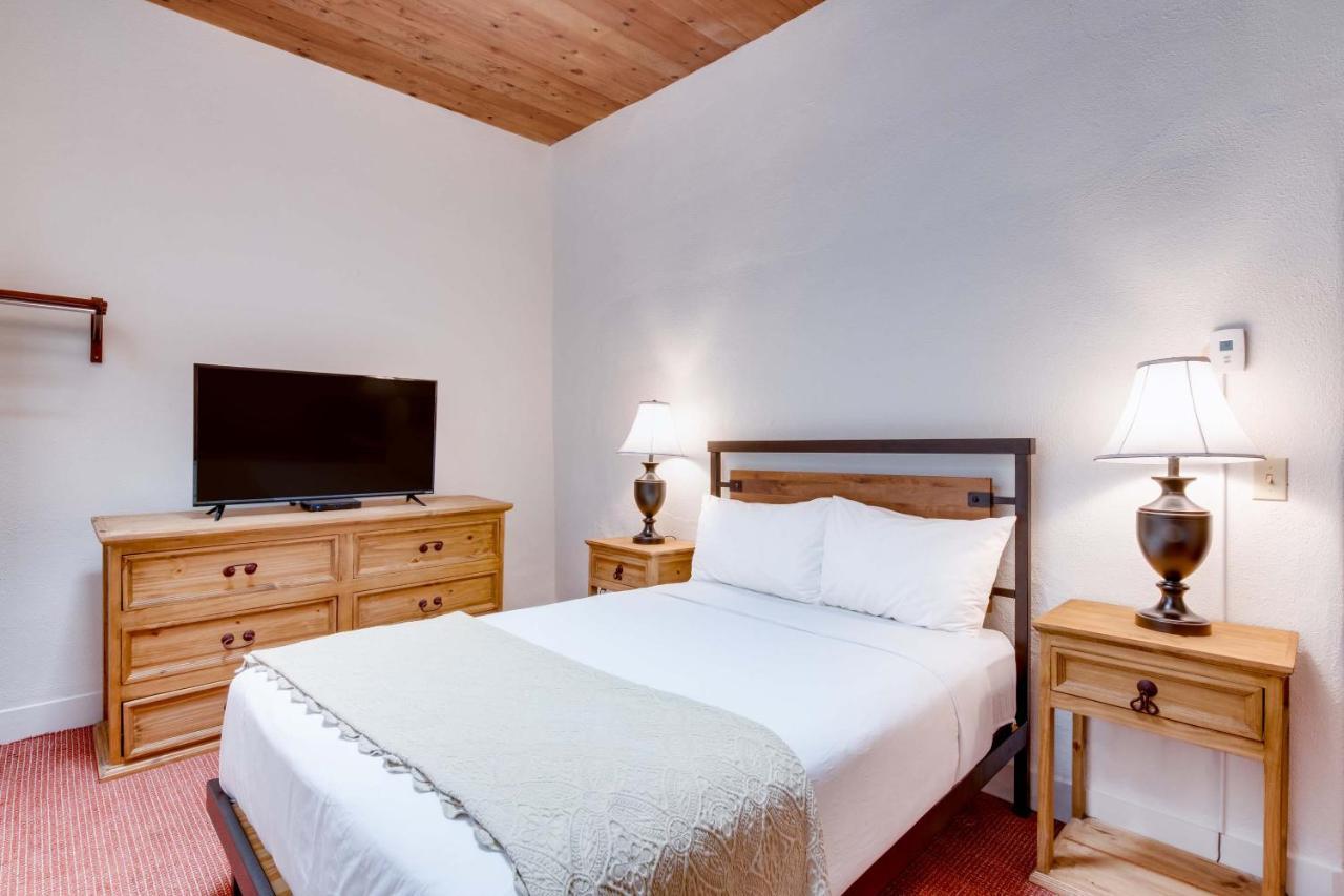The Historic Taos Inn Exterior photo