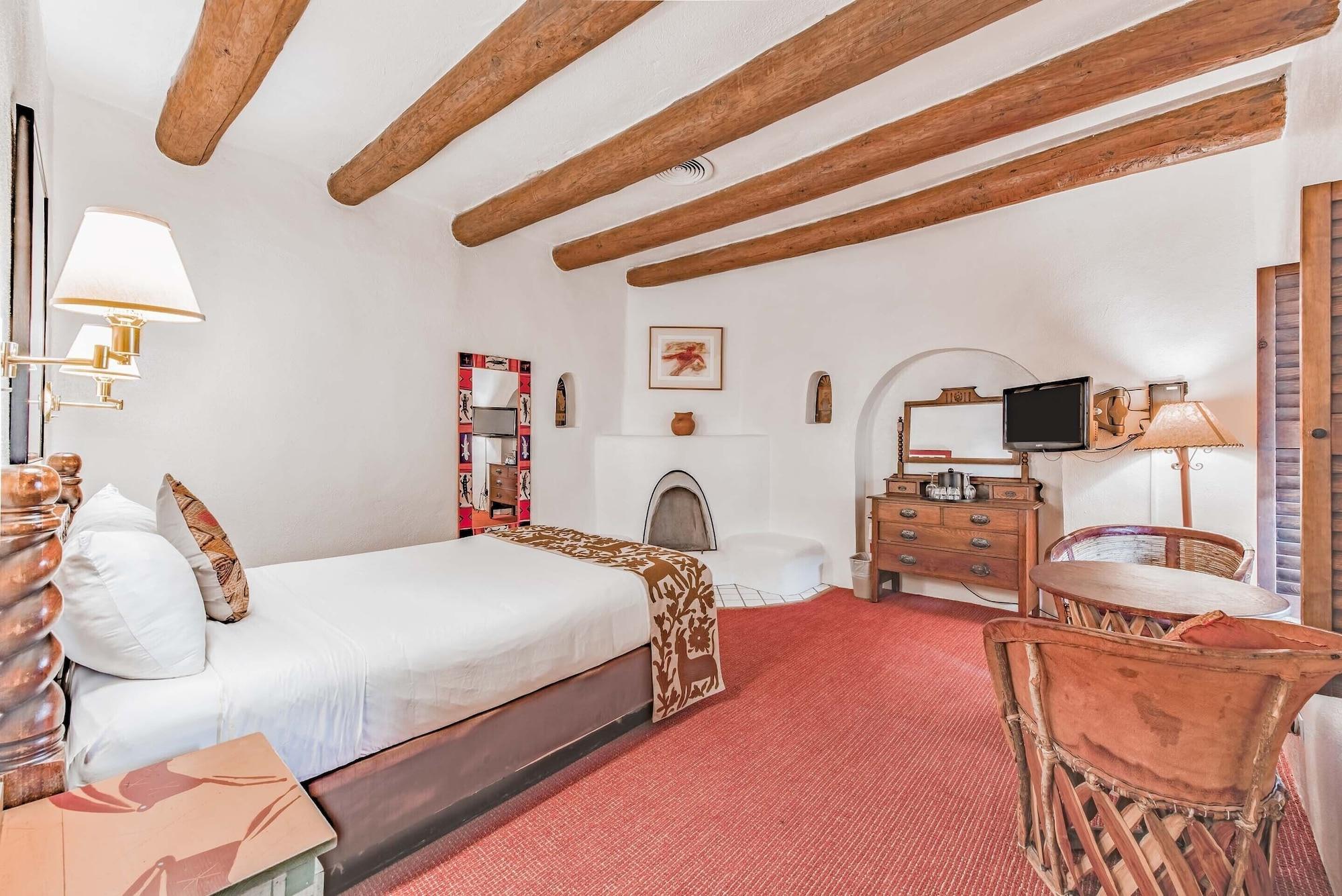 The Historic Taos Inn Exterior photo