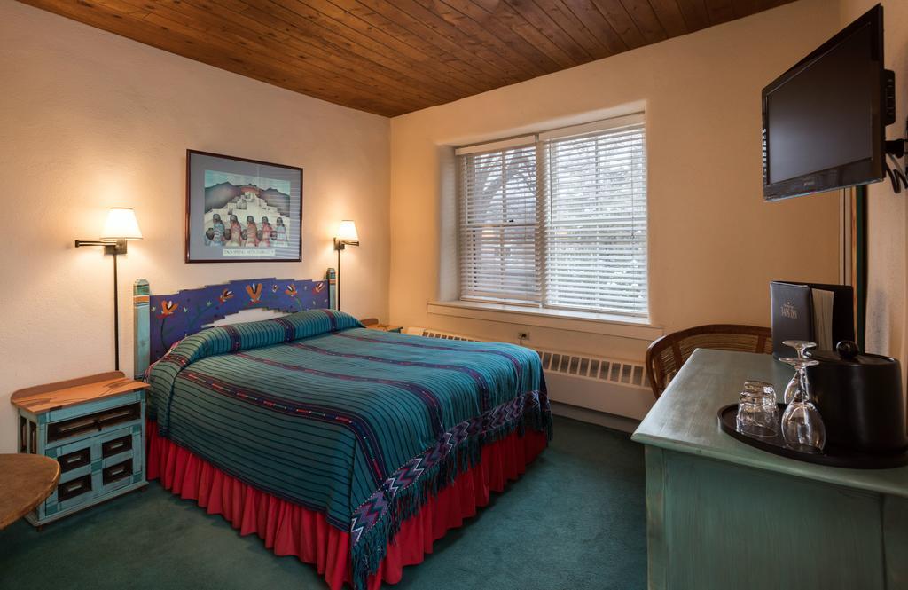 The Historic Taos Inn Exterior photo