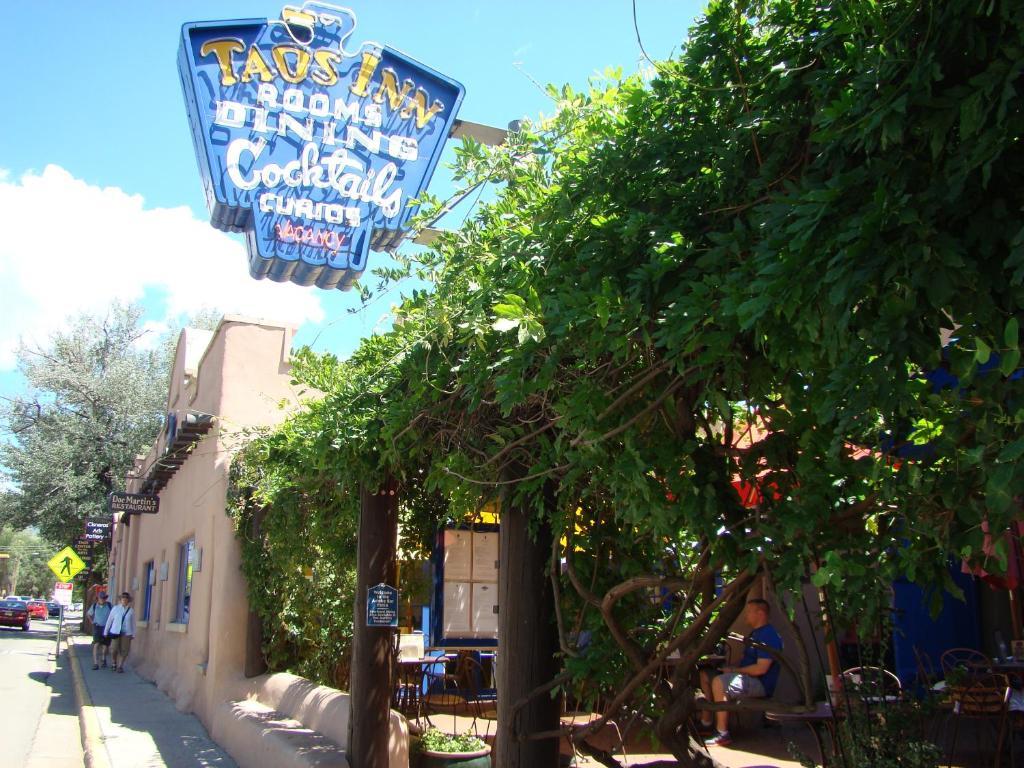 The Historic Taos Inn Exterior photo